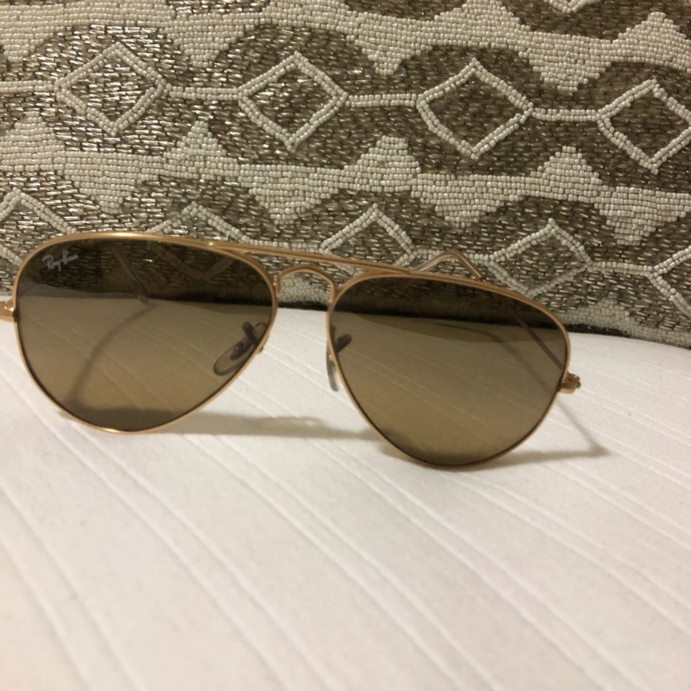 Ray Ban Authentic Gold Metal Aviator Sunglasses